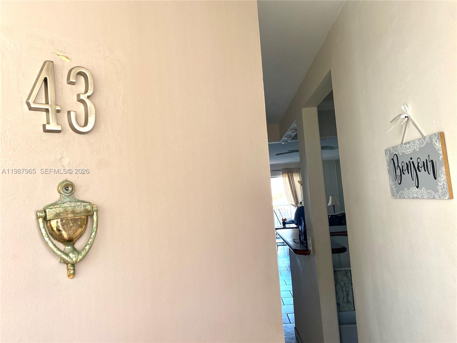 PARK LAYNE TOWERS CONDO - Residential Lease