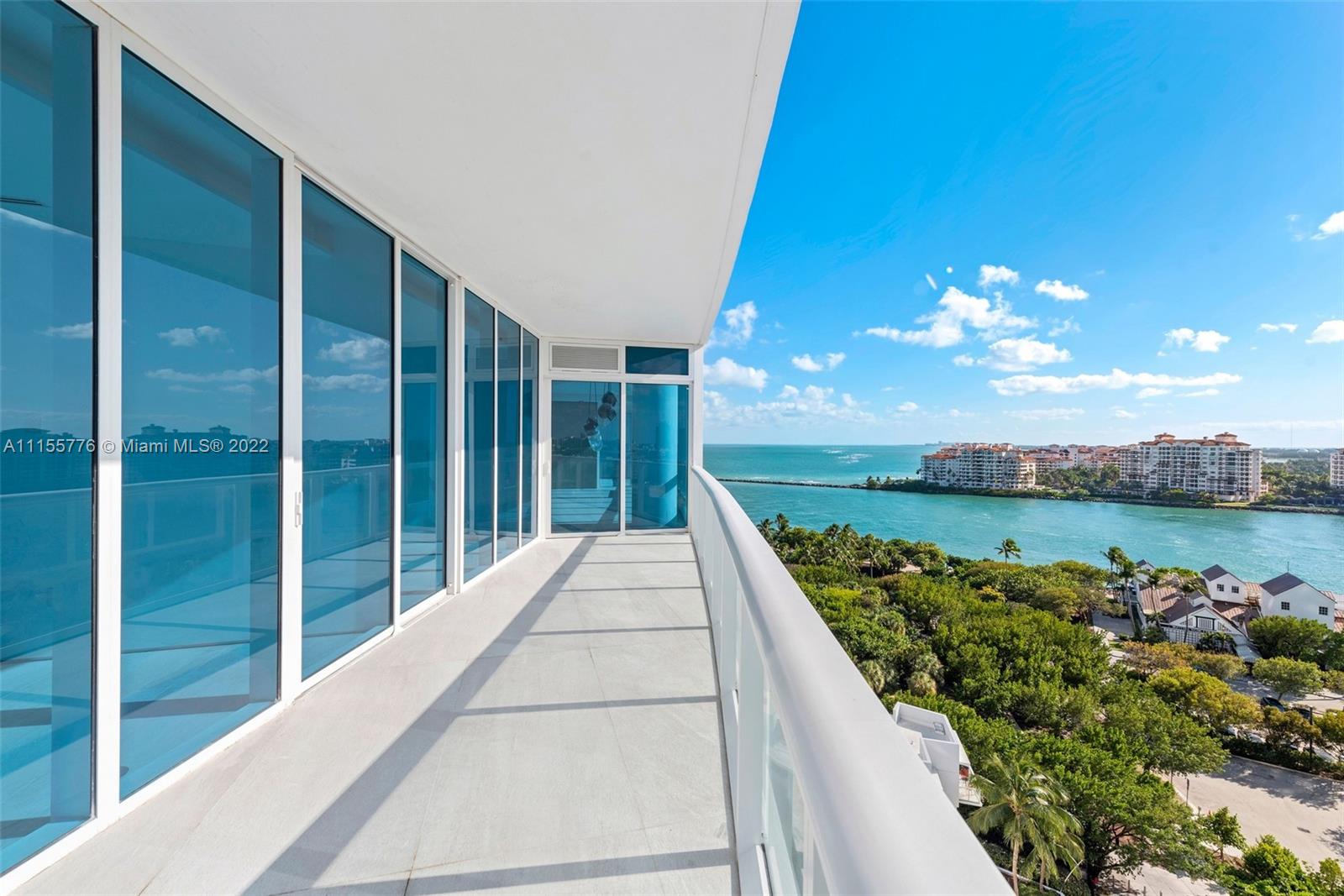 CONTINUUM ON SOUTH BEACH - Residential