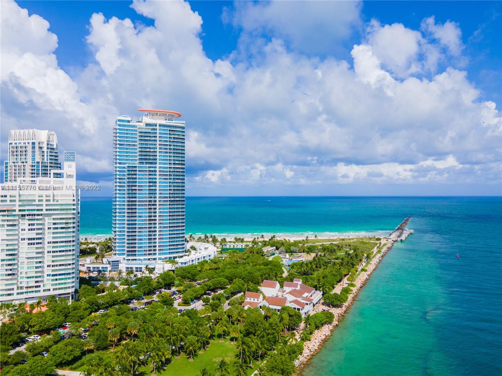CONTINUUM ON SOUTH BEACH - Residential