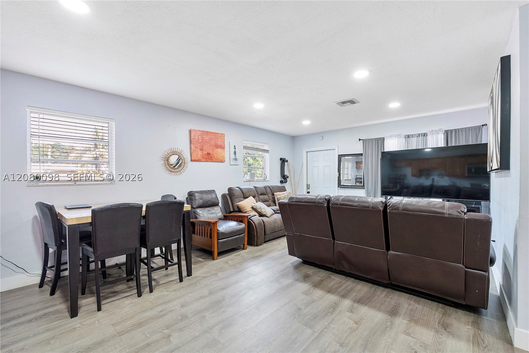 1510 N 68th Ave, Hollywood FL 33024