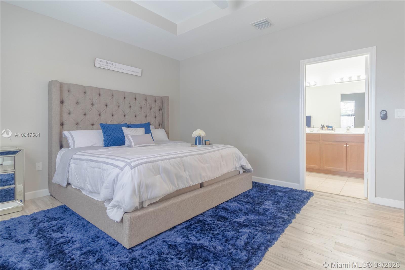 SILVER PALM EAST SEC FIVE - Residential