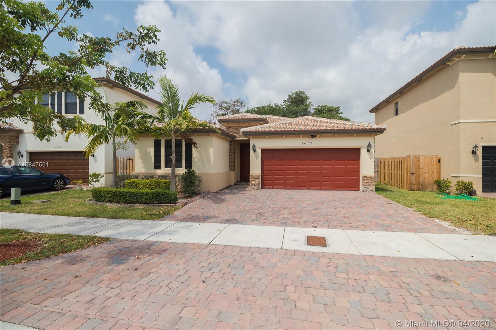 SILVER PALM EAST SEC FIVE - Residential