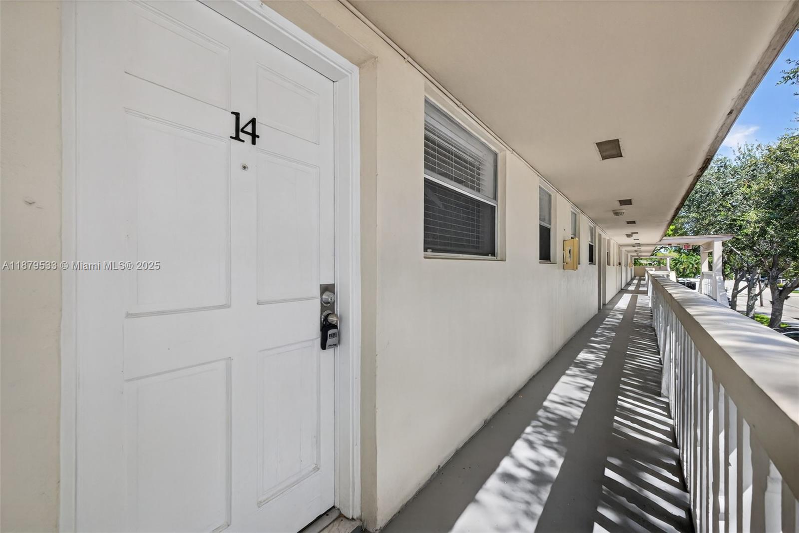 LAS BRISAS DEL CARIBE CON - Residential Lease