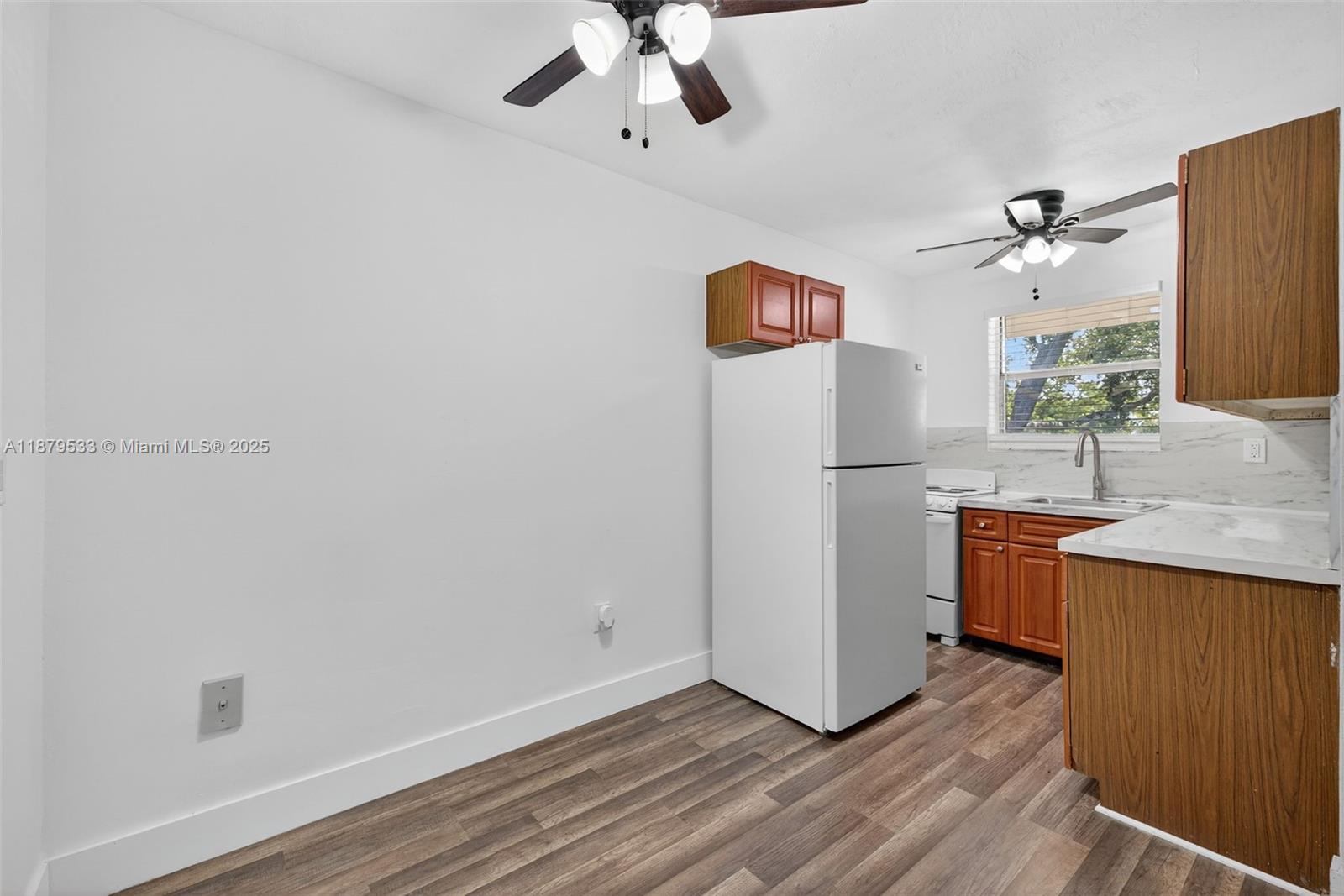 LAS BRISAS DEL CARIBE CON - Residential Lease