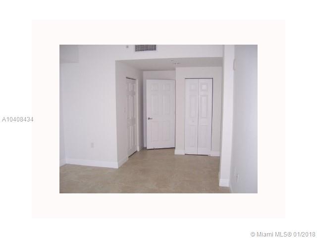 Hollywood Station Residen - Residential Lease