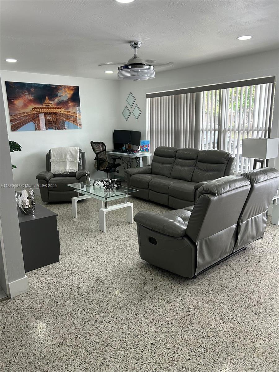 17420 NW 47th Ct 17420