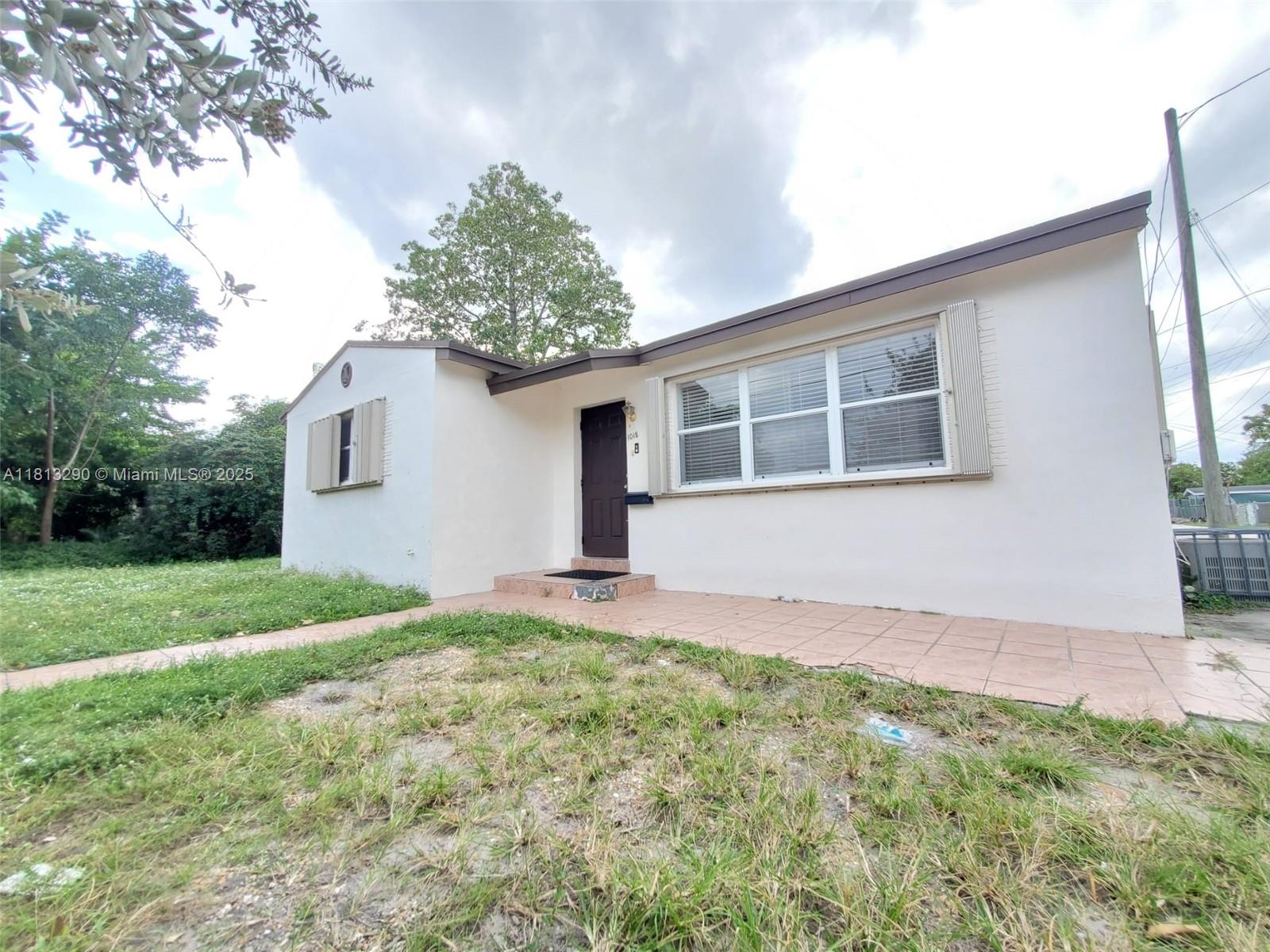 JAXON HEIGHTS - Residential Lease