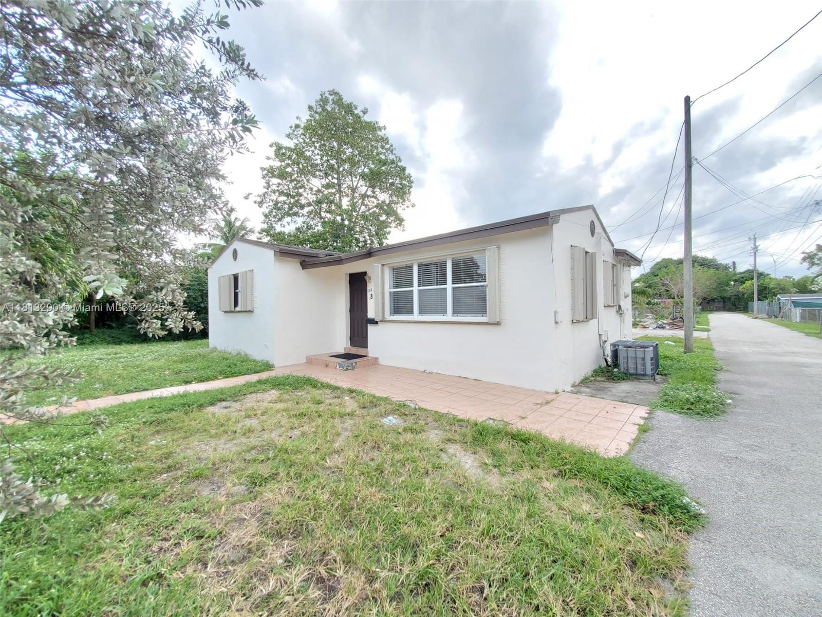 JAXON HEIGHTS - Residential Lease