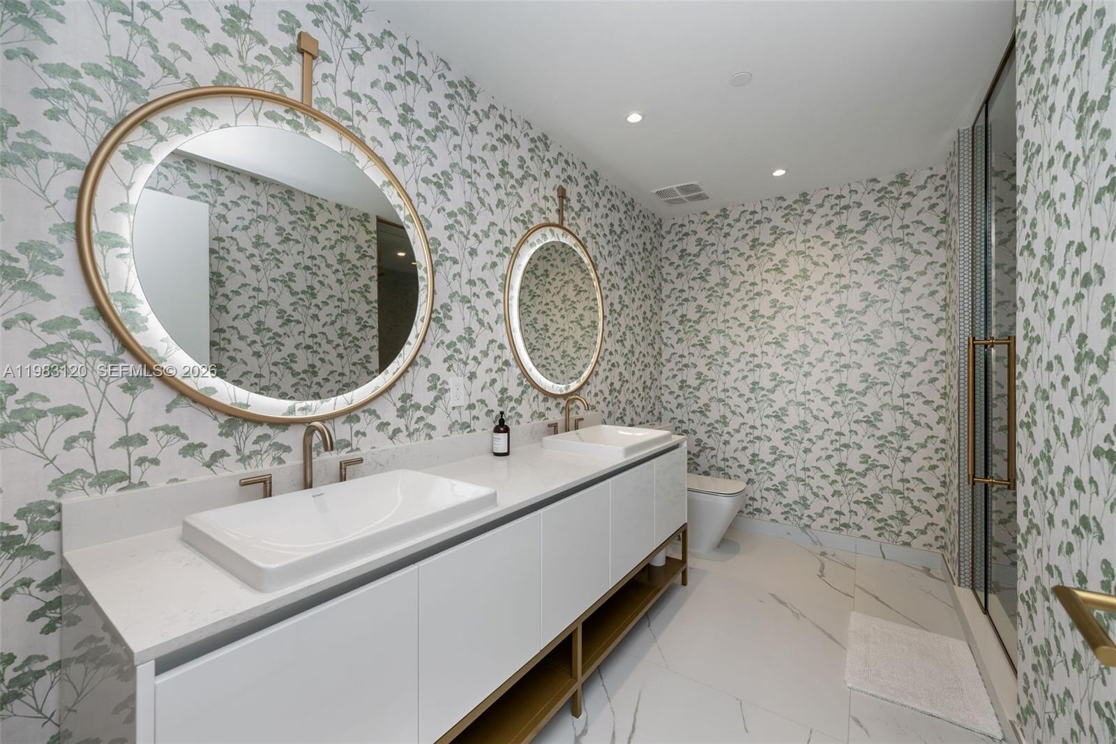 Mr C's Residences - Residential