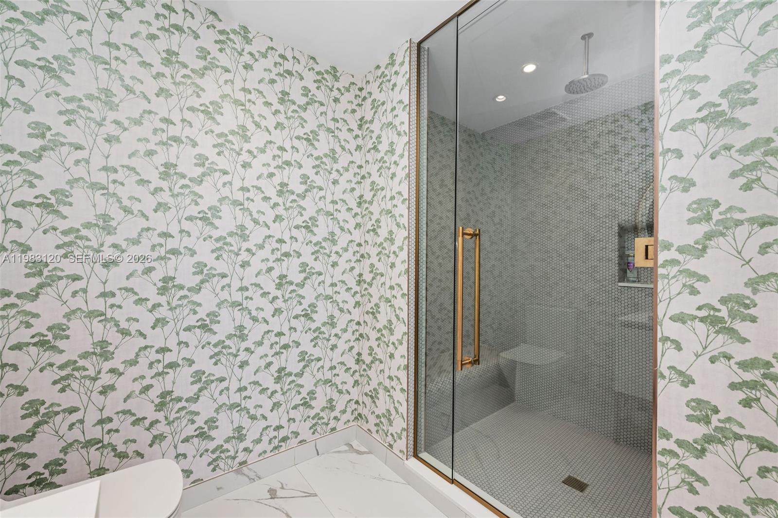 Mr C's Residences - Residential