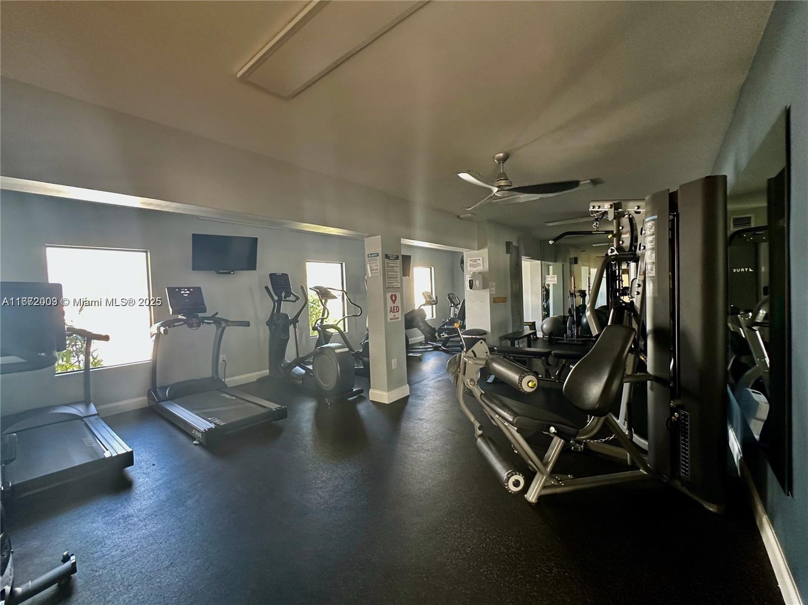 CAPTAINS WALK CONDO - Residential Lease