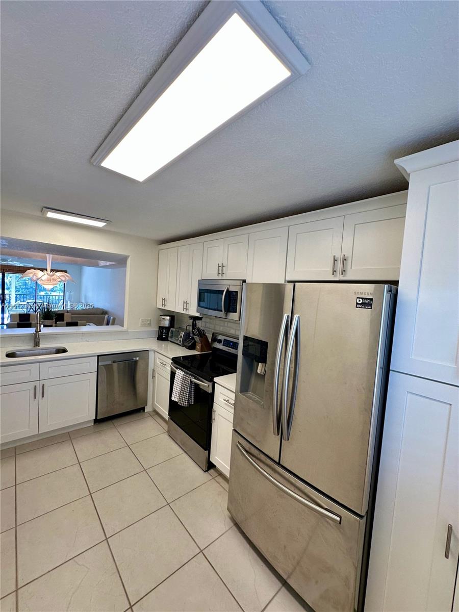 CAPTAINS WALK CONDO - Residential Lease