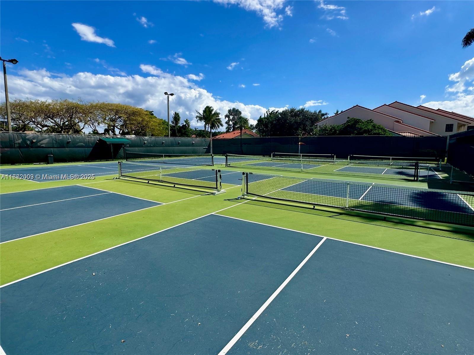 CAPTAINS WALK CONDO - Residential Lease