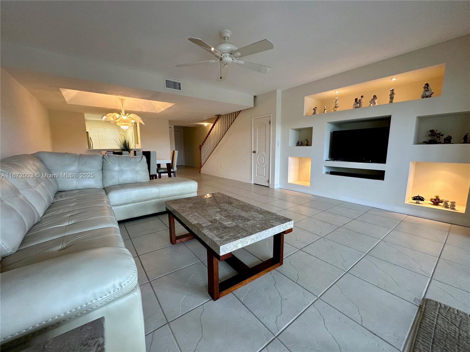 CAPTAINS WALK CONDO - Residential Lease