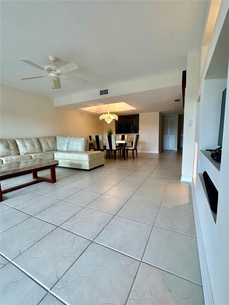 CAPTAINS WALK CONDO - Residential Lease