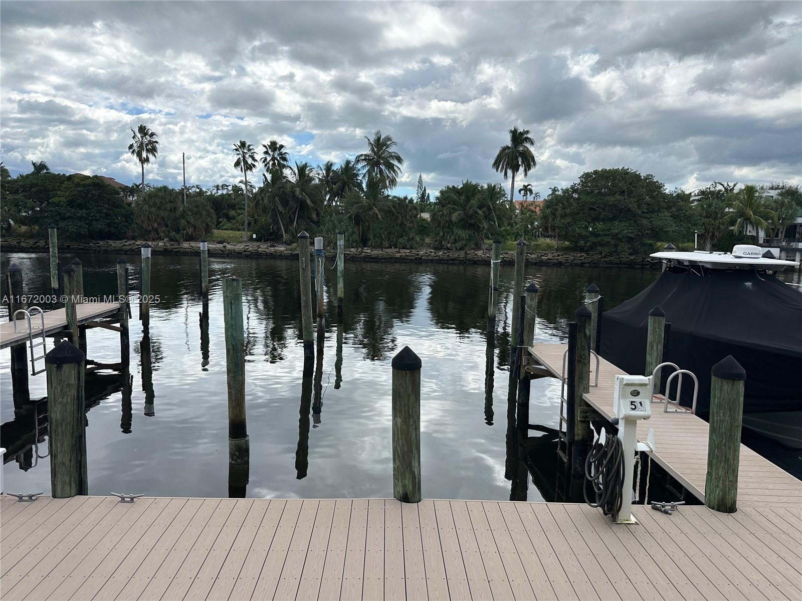 CAPTAINS WALK CONDO - Residential Lease