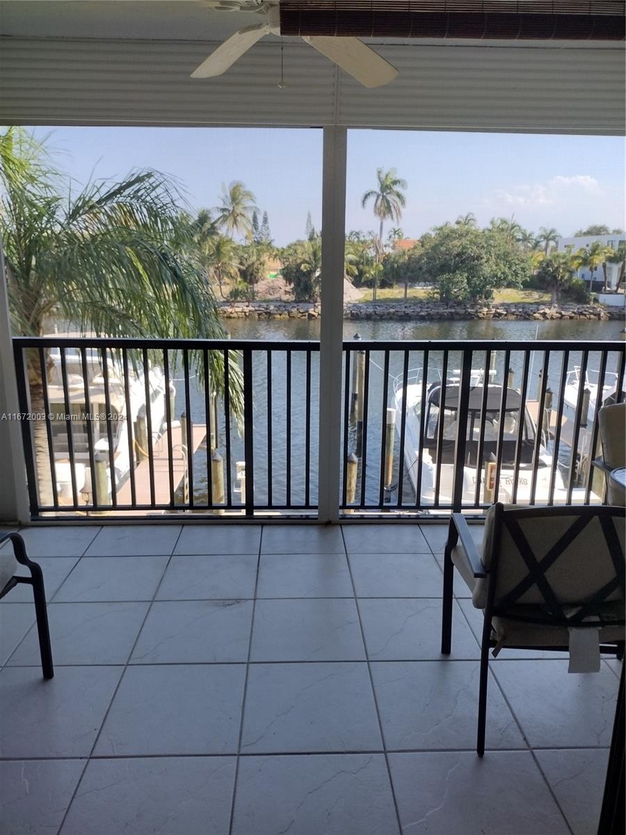 CAPTAINS WALK CONDO - Residential Lease