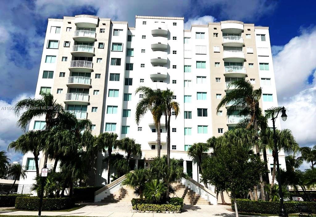 Rental Property at 18000 N Bay Rd 301, Sunny Isles Beach, Miami-Dade County, Florida - Bedrooms: 2 
Bathrooms: 2  - $3,400 MO.