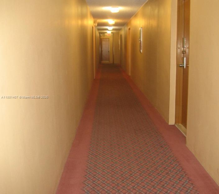 PROMENADE AT KENDALE LAKE - Residential