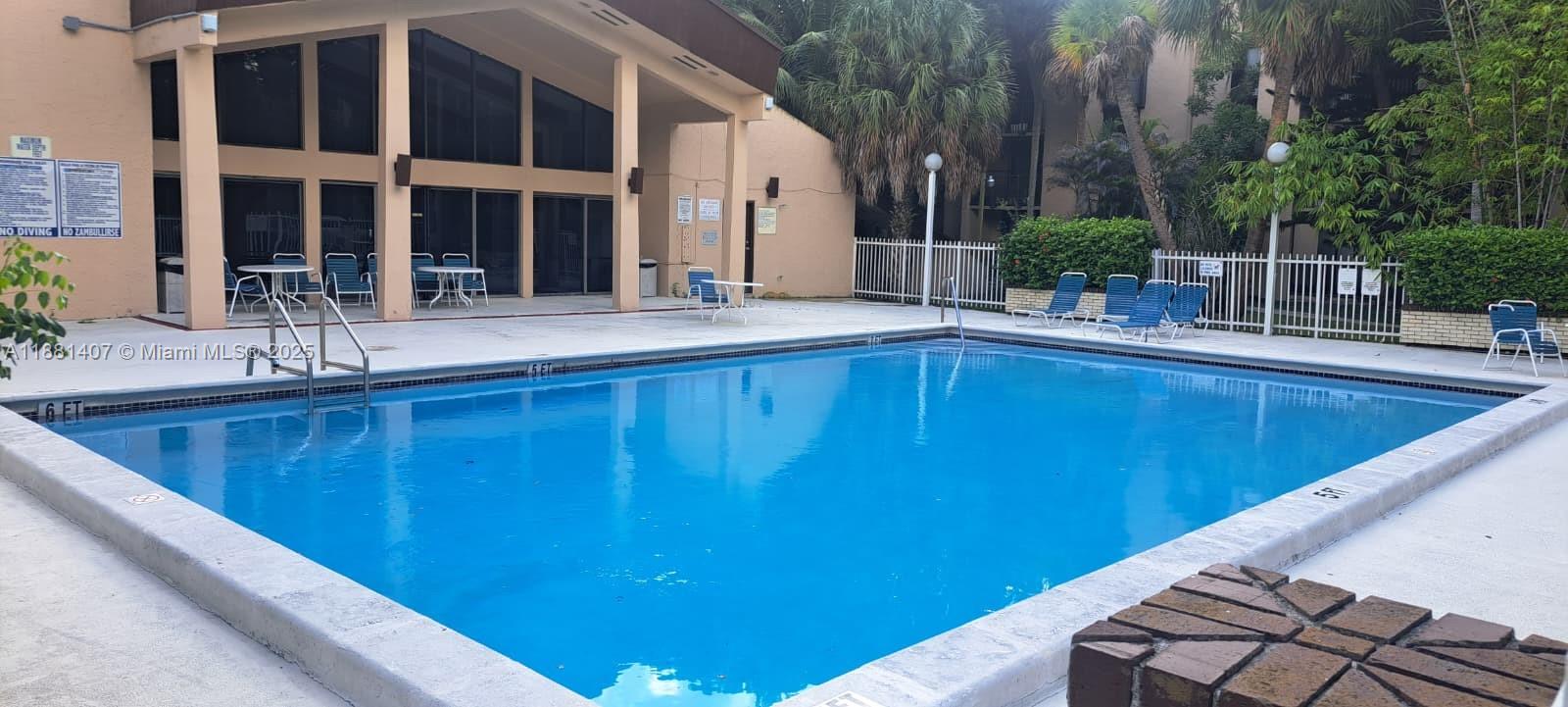 PROMENADE AT KENDALE LAKE - Residential