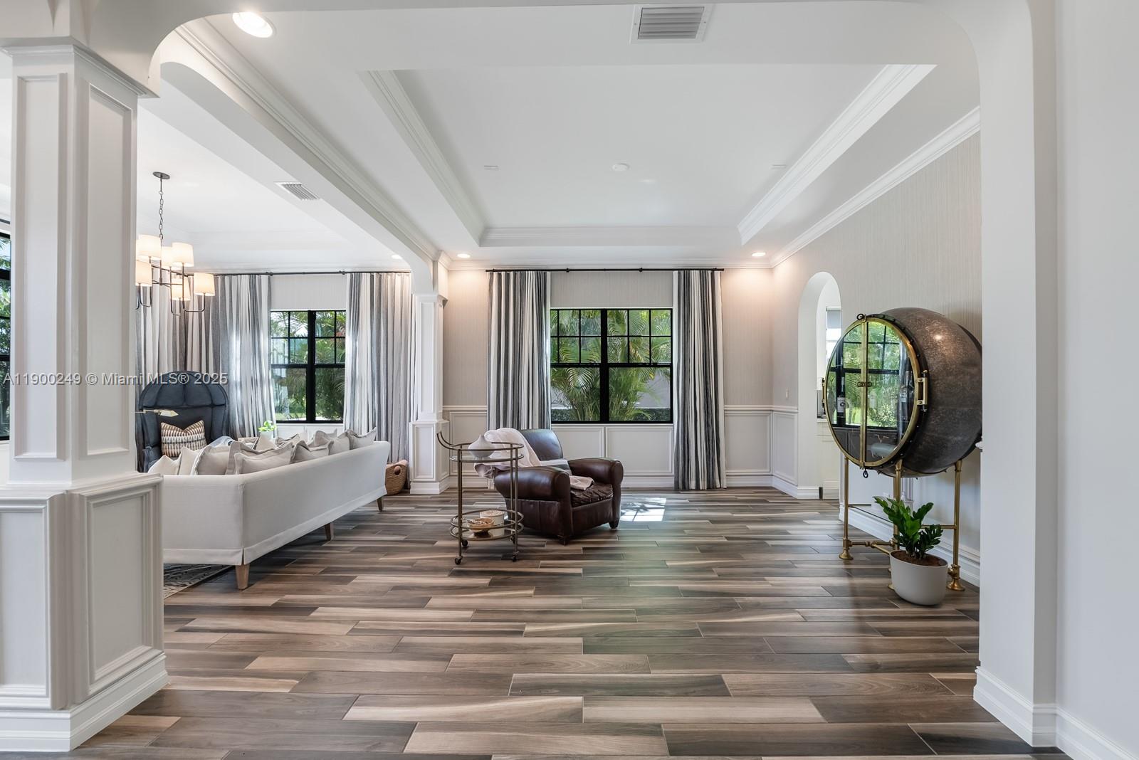 BRUSCHI PROPERTY - Residential