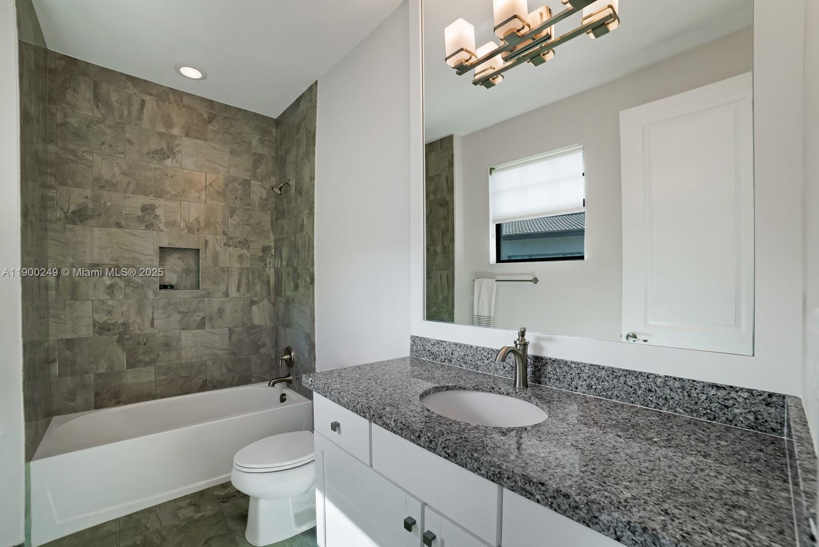 BRUSCHI PROPERTY - Residential