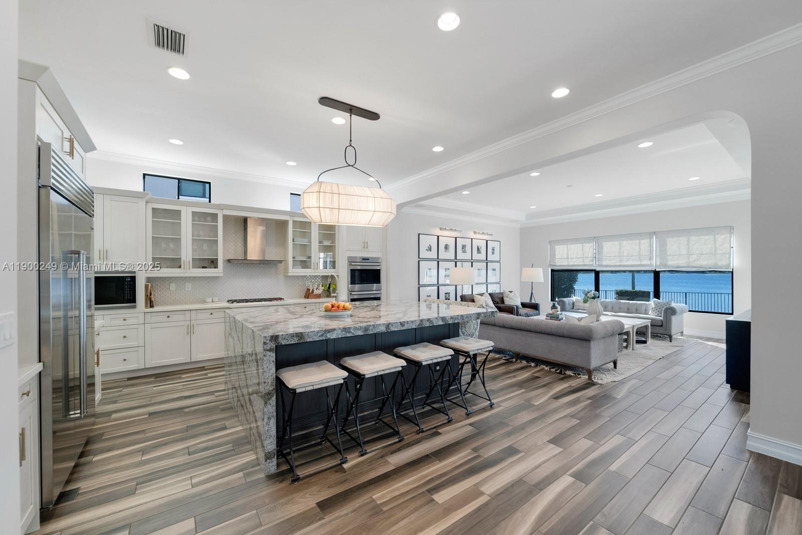 BRUSCHI PROPERTY - Residential