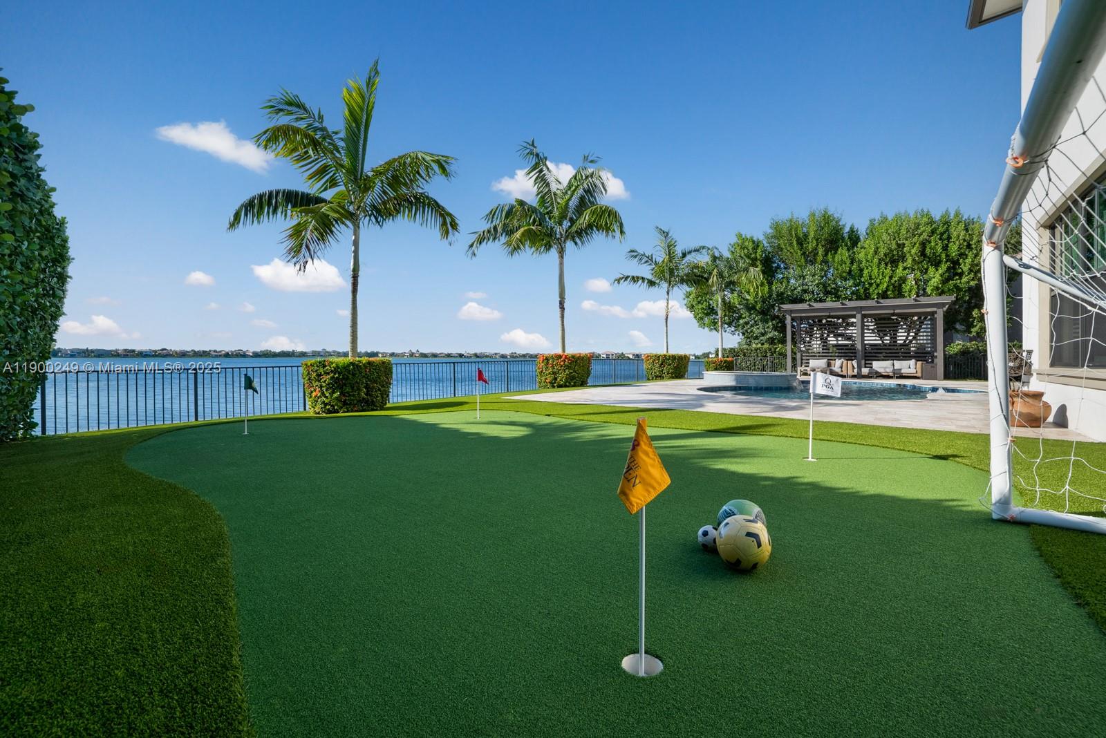 BRUSCHI PROPERTY - Residential