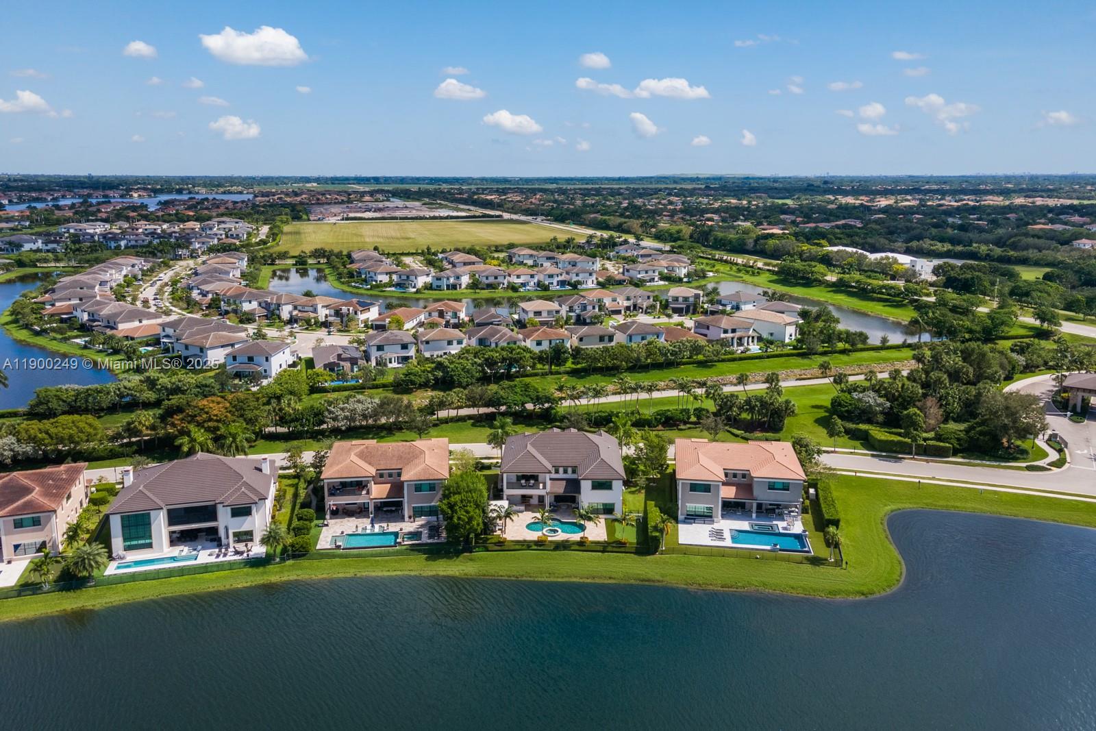 BRUSCHI PROPERTY - Residential