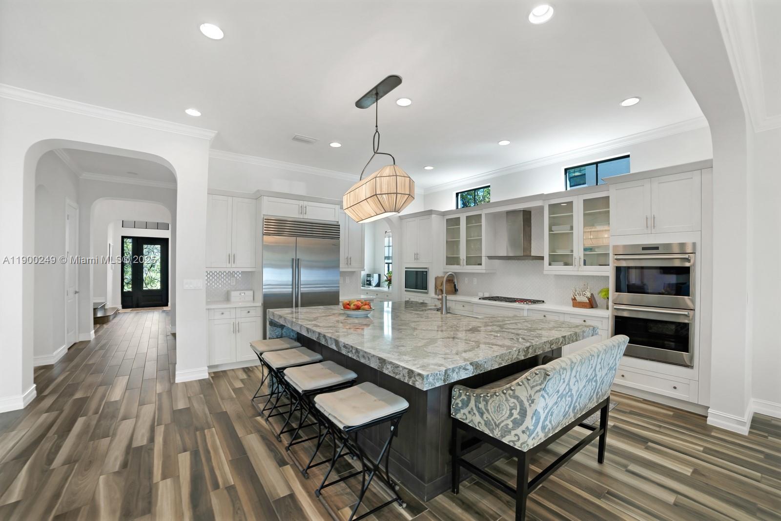 BRUSCHI PROPERTY - Residential