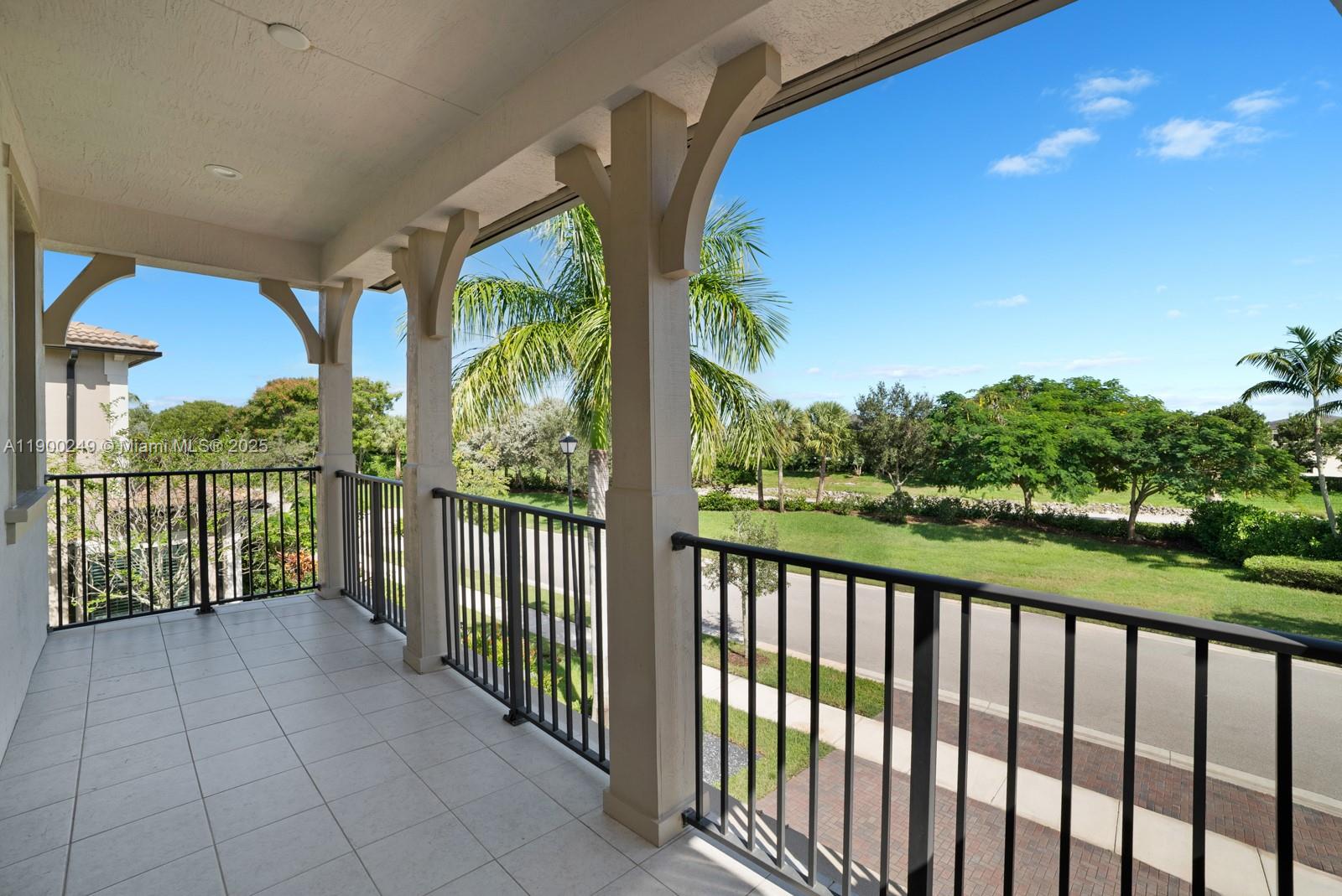 BRUSCHI PROPERTY - Residential