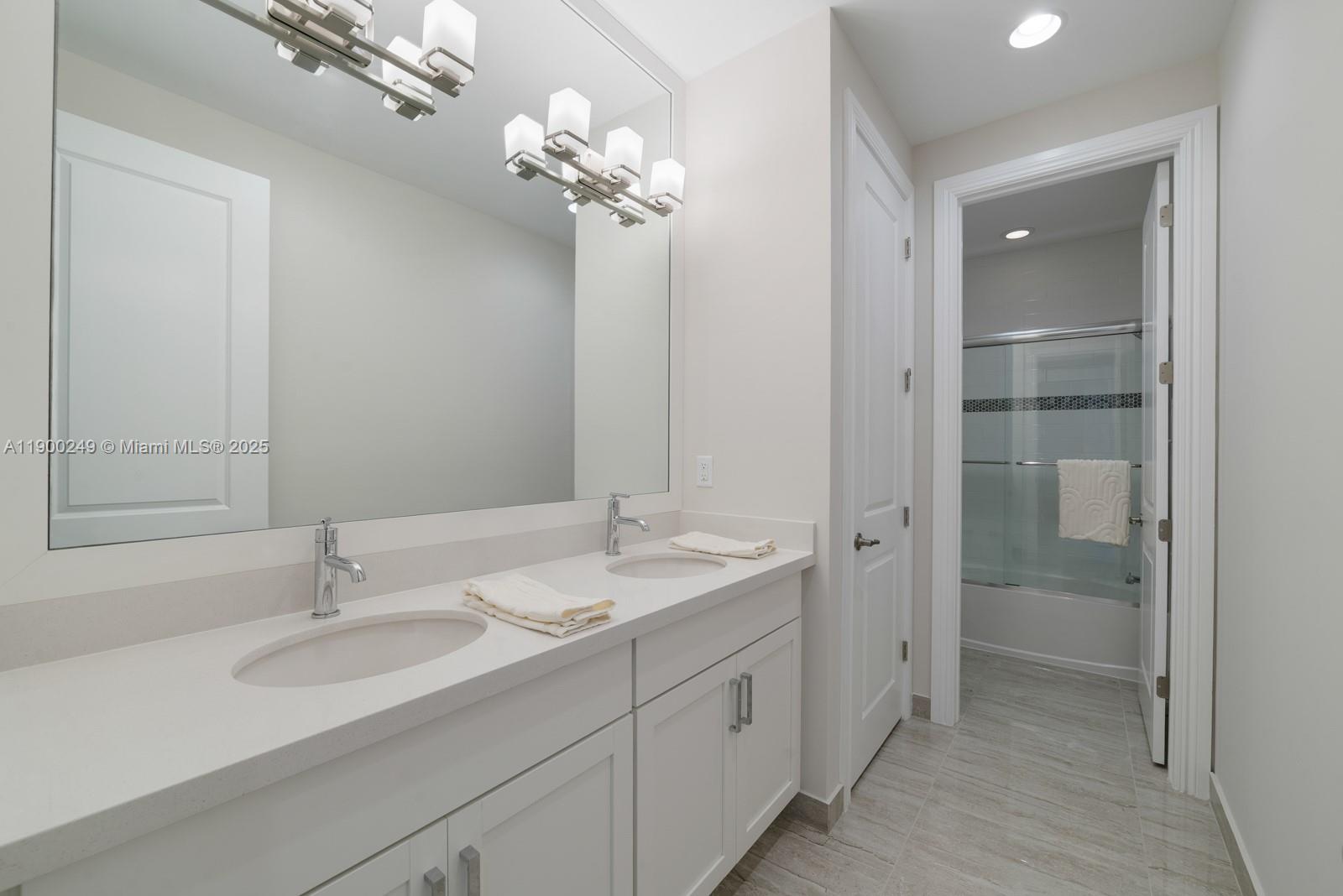 BRUSCHI PROPERTY - Residential