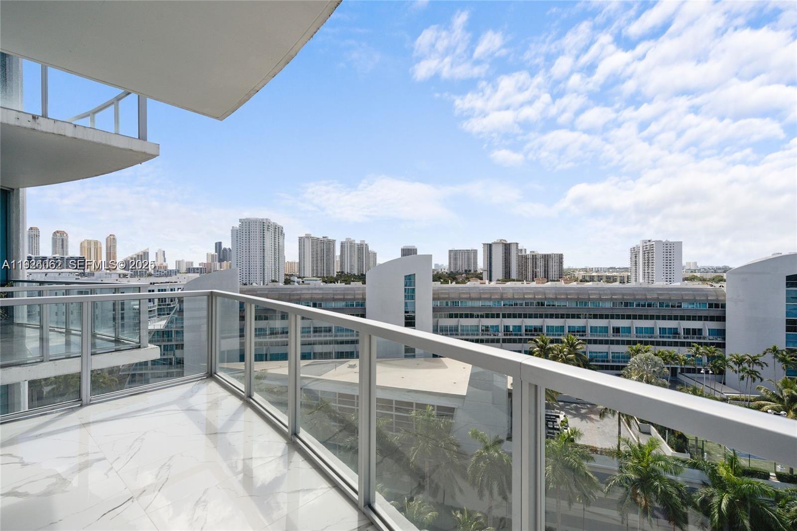 UPTOWN MARINA LOFTS CONDO - Residential