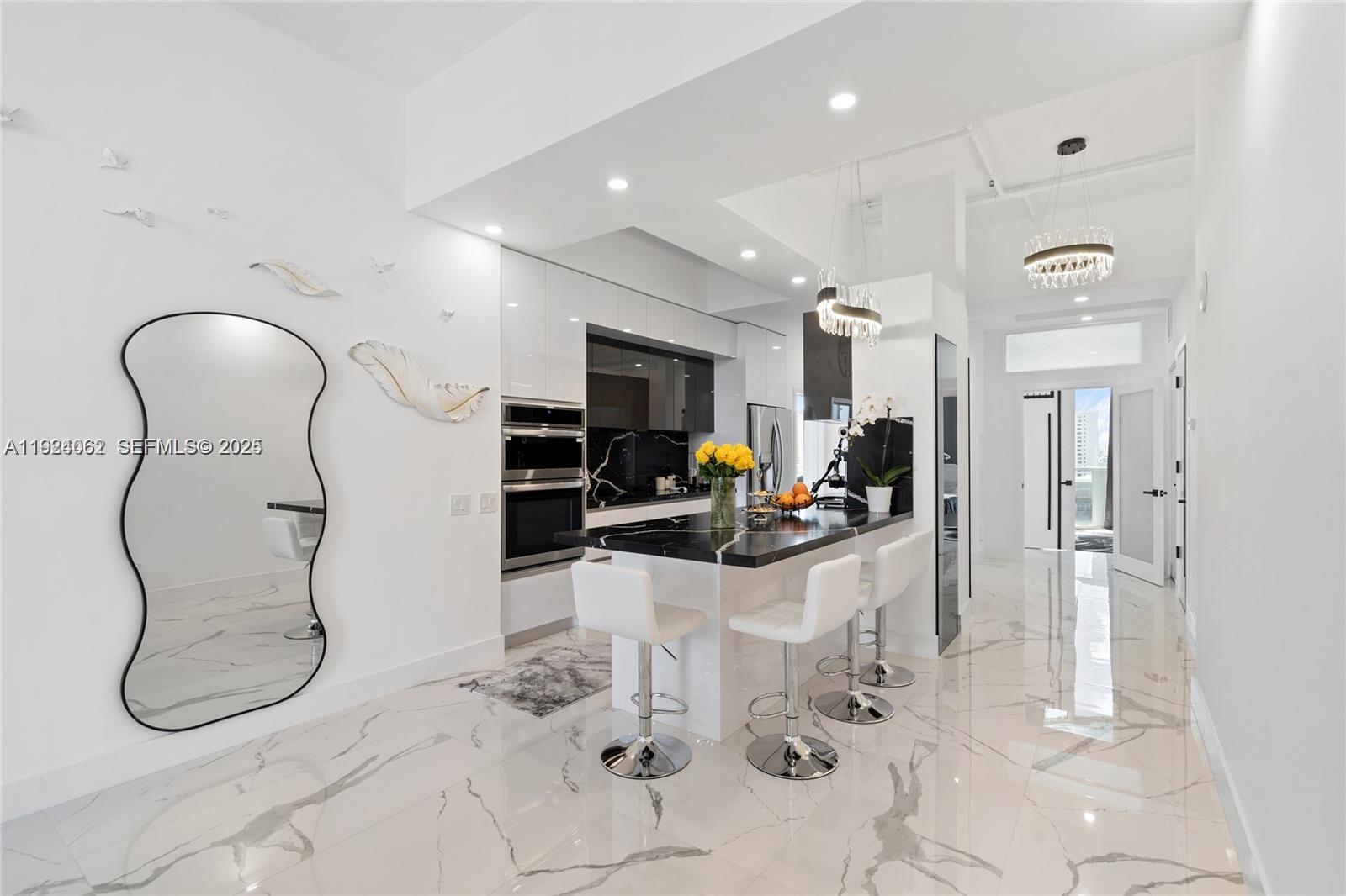 3029 NE 188th St 1021