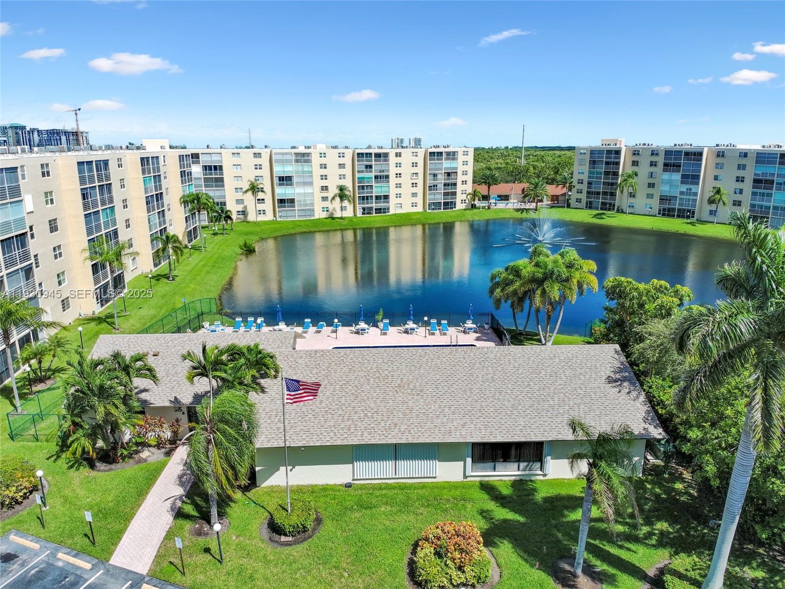 MEADOWBROOK LAKES VIEW CO - Residential Lease