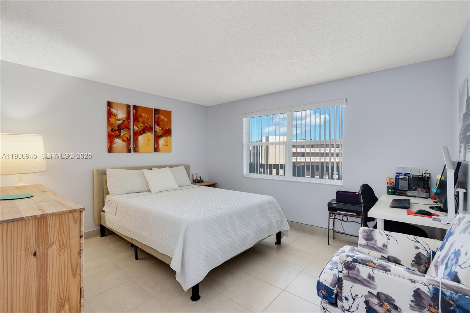 MEADOWBROOK LAKES VIEW CO - Residential Lease