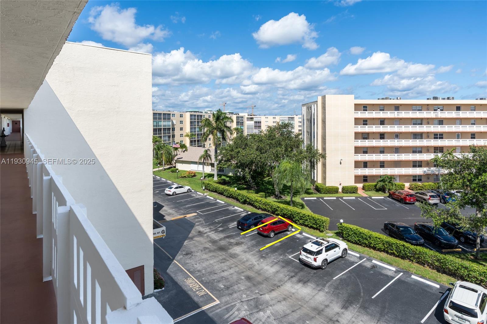 MEADOWBROOK LAKES VIEW CO - Residential Lease