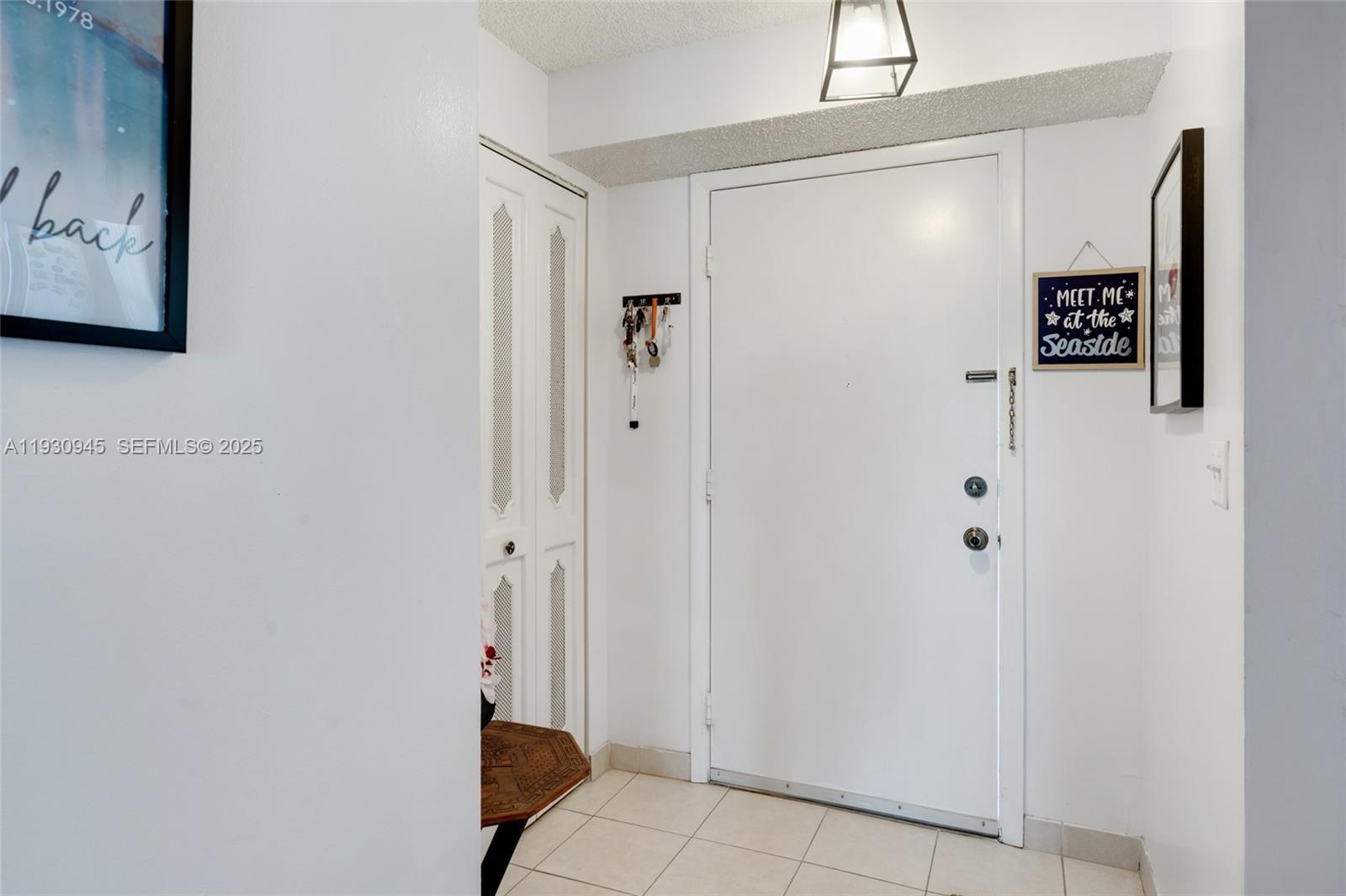 MEADOWBROOK LAKES VIEW CO - Residential Lease