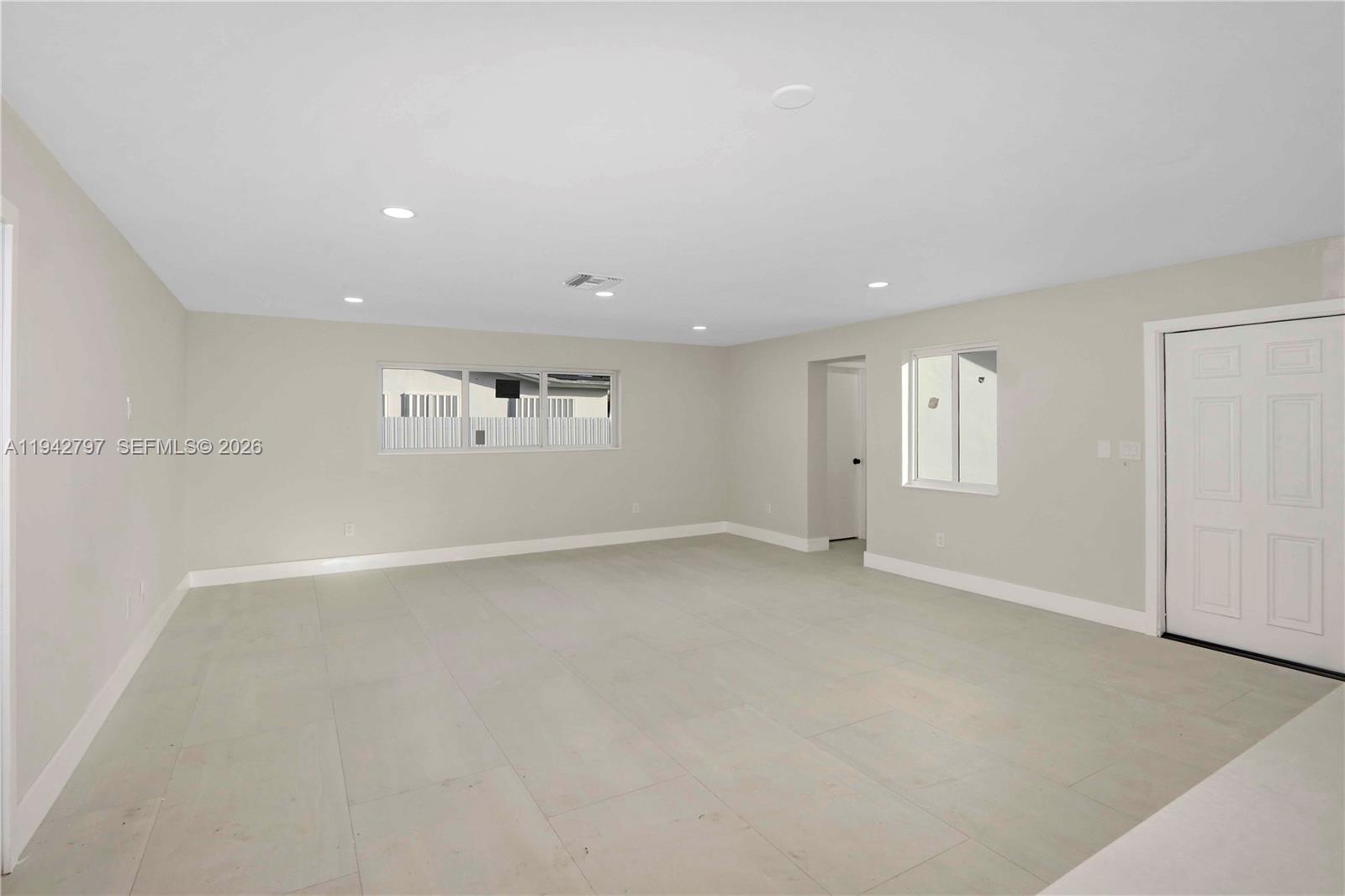 FAIRWAY LAKE SOUTH SEC 1 - Residential