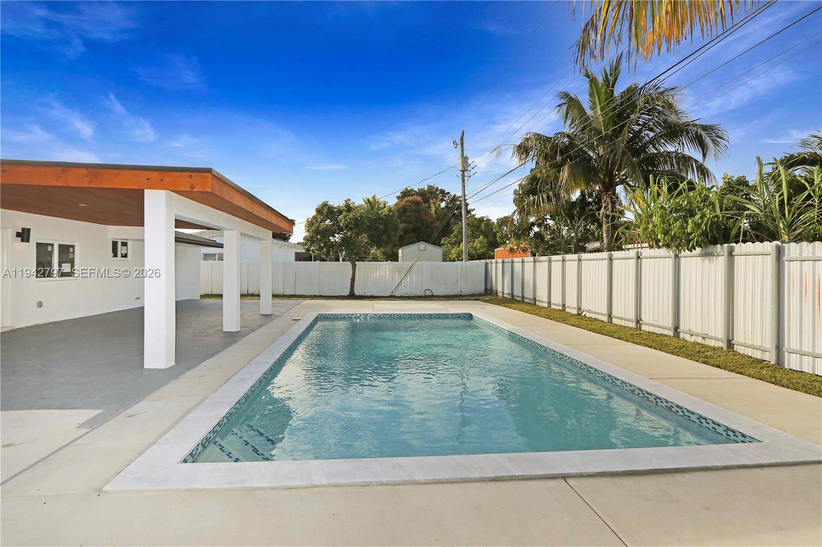 FAIRWAY LAKE SOUTH SEC 1 - Residential