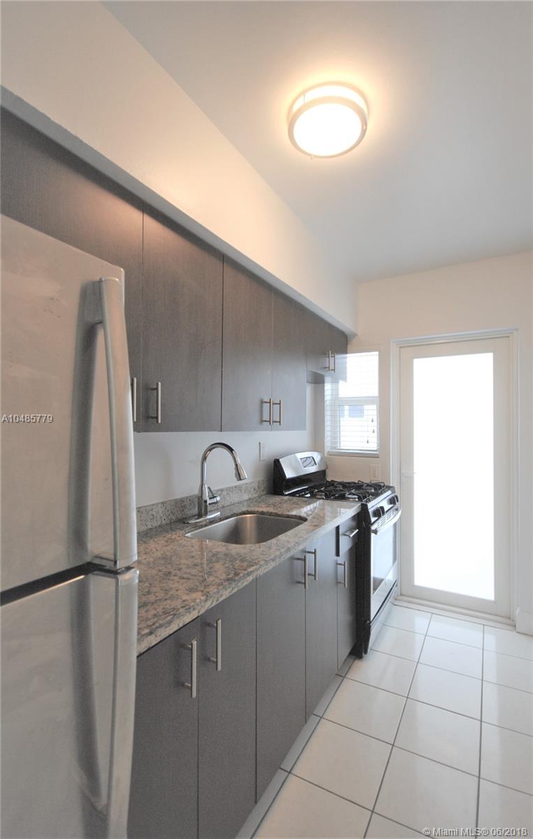 2 53 42 BEACH BAY SUB - Residential Lease