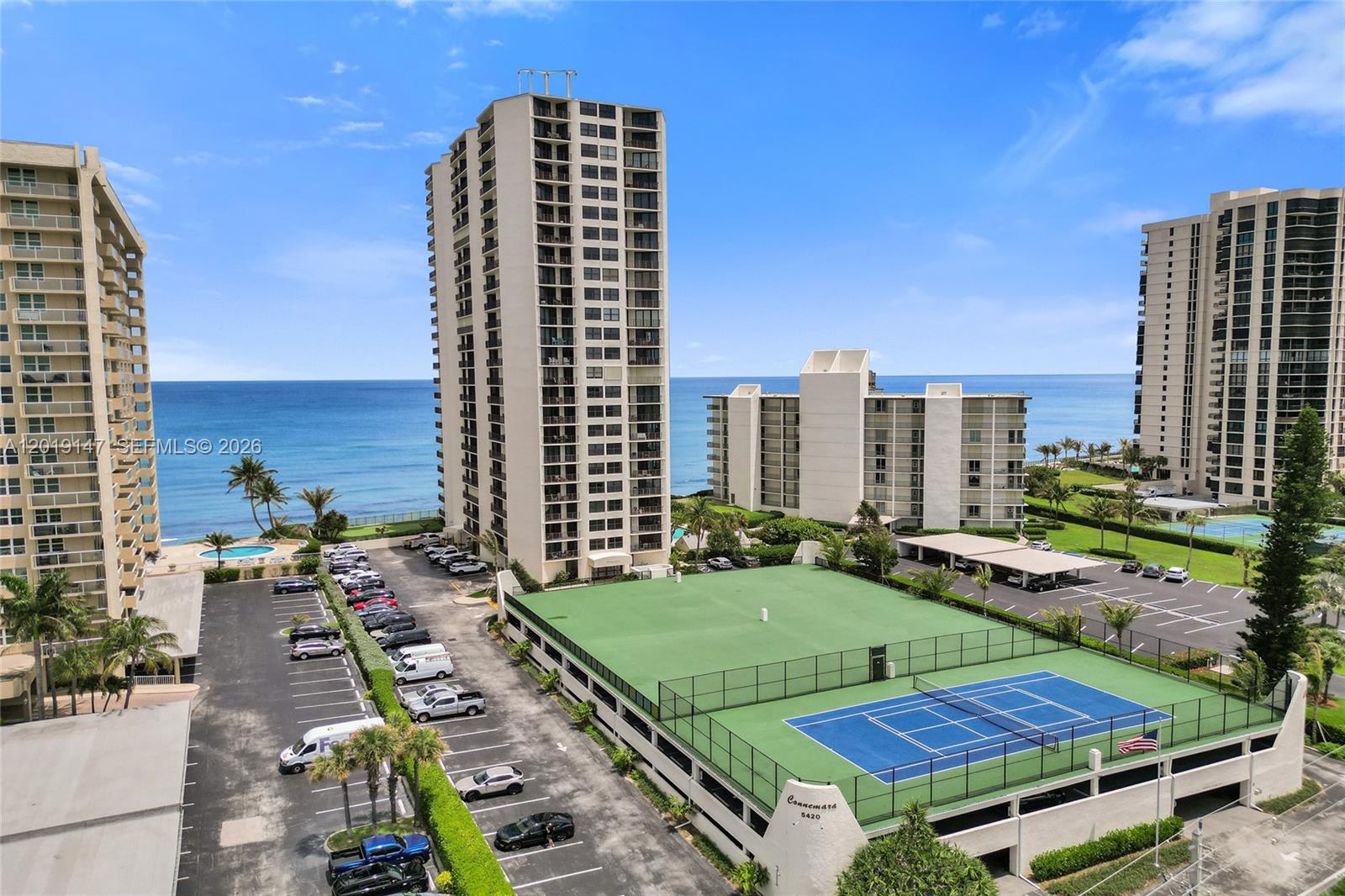CONNEMARA CONDO - Residential