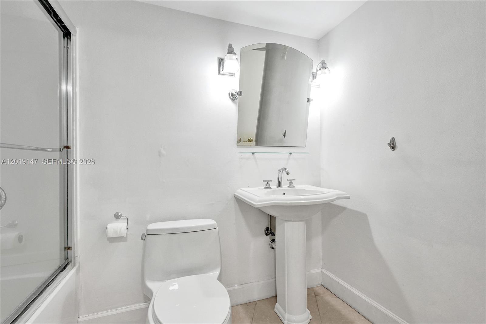 CONNEMARA CONDO - Residential