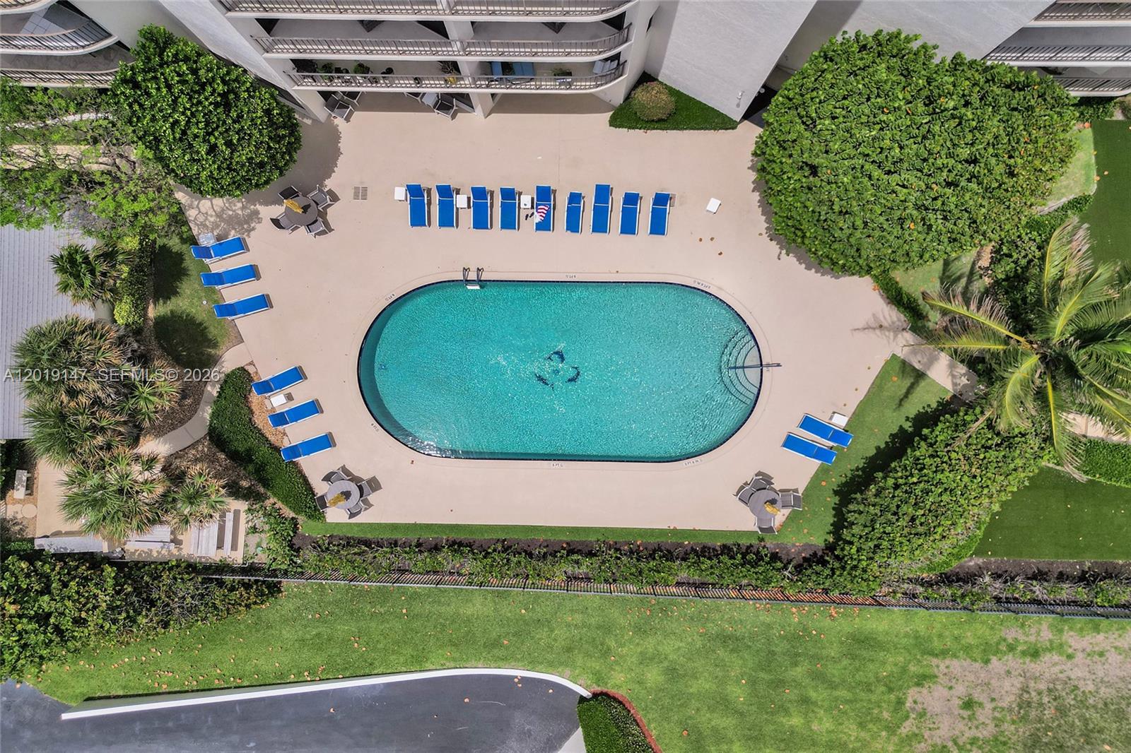 CONNEMARA CONDO - Residential