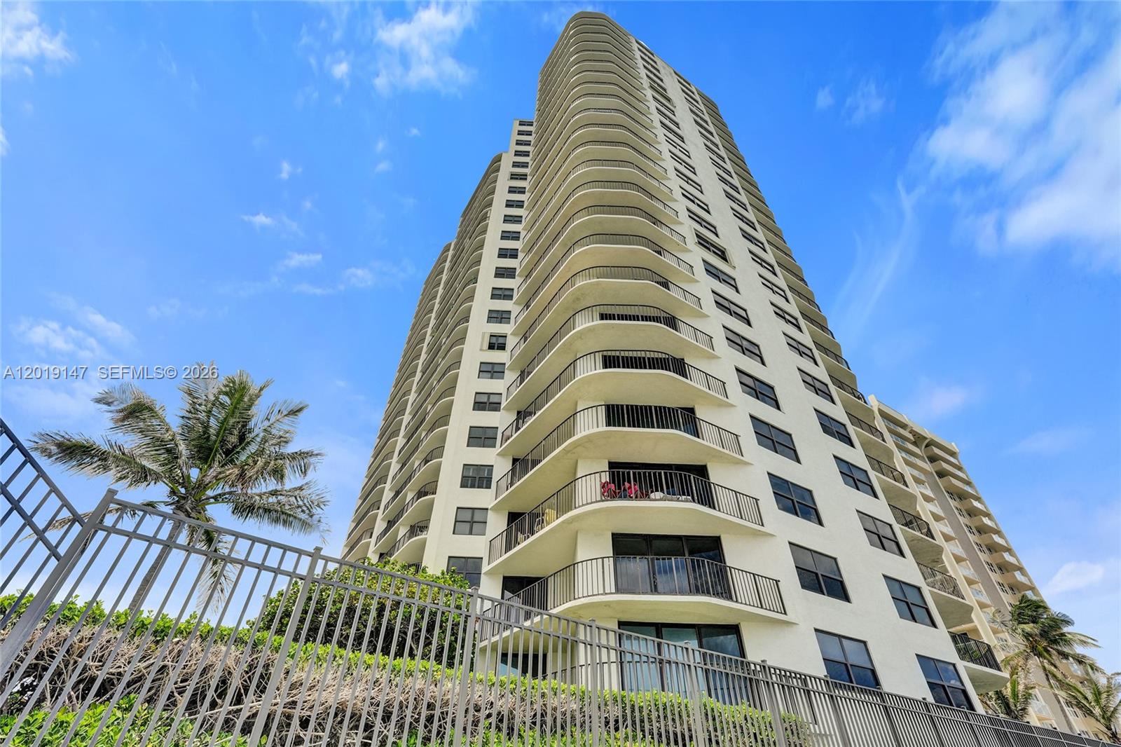 CONNEMARA CONDO - Residential