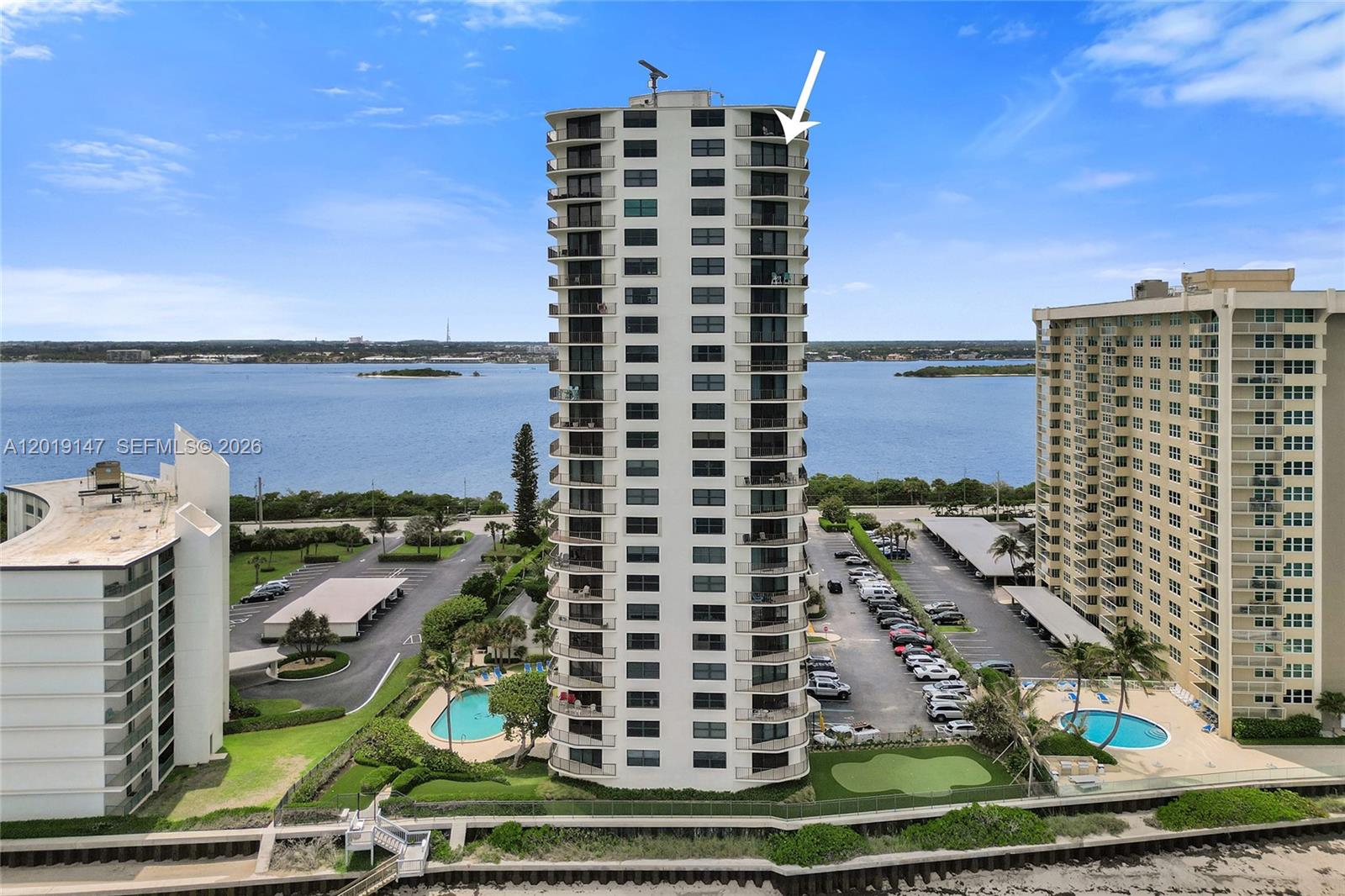 CONNEMARA CONDO - Residential