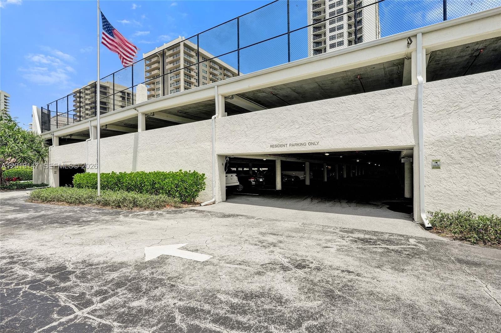 CONNEMARA CONDO - Residential