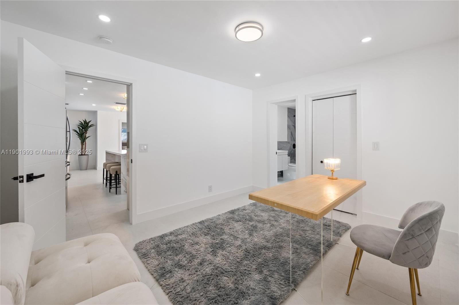 HOLLYWOOD HILLS AMEN PLAT - Residential