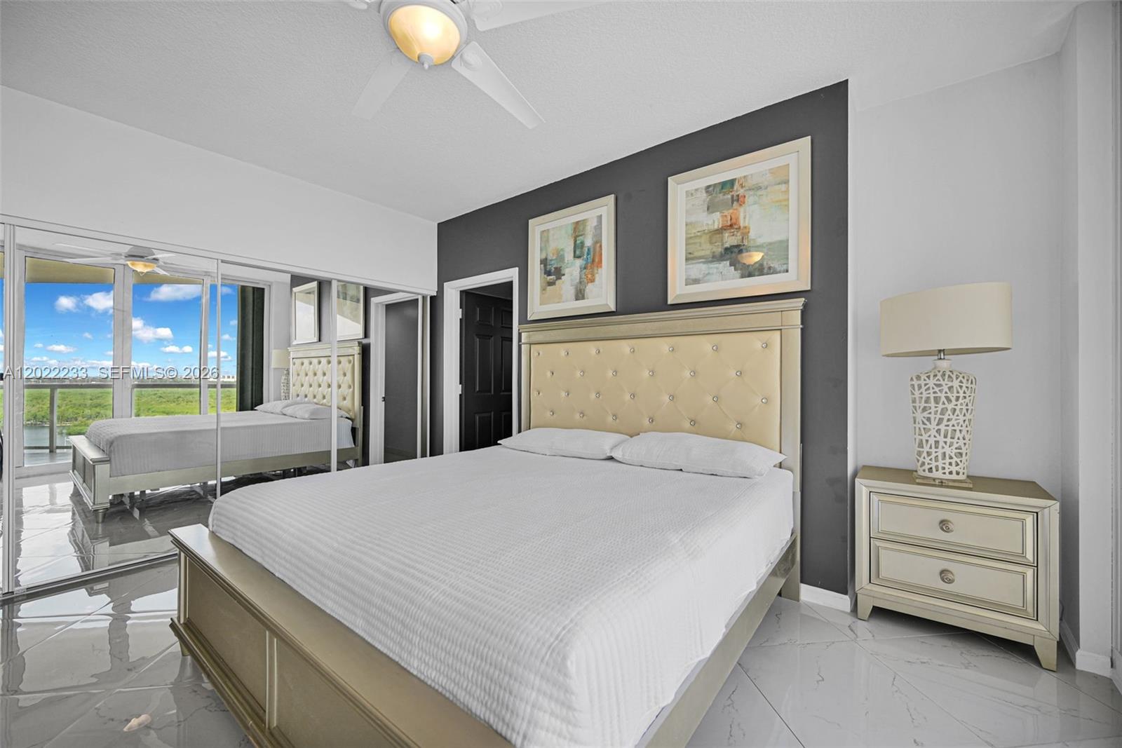 RENAISSANCE ON THE OCEAN - Residential