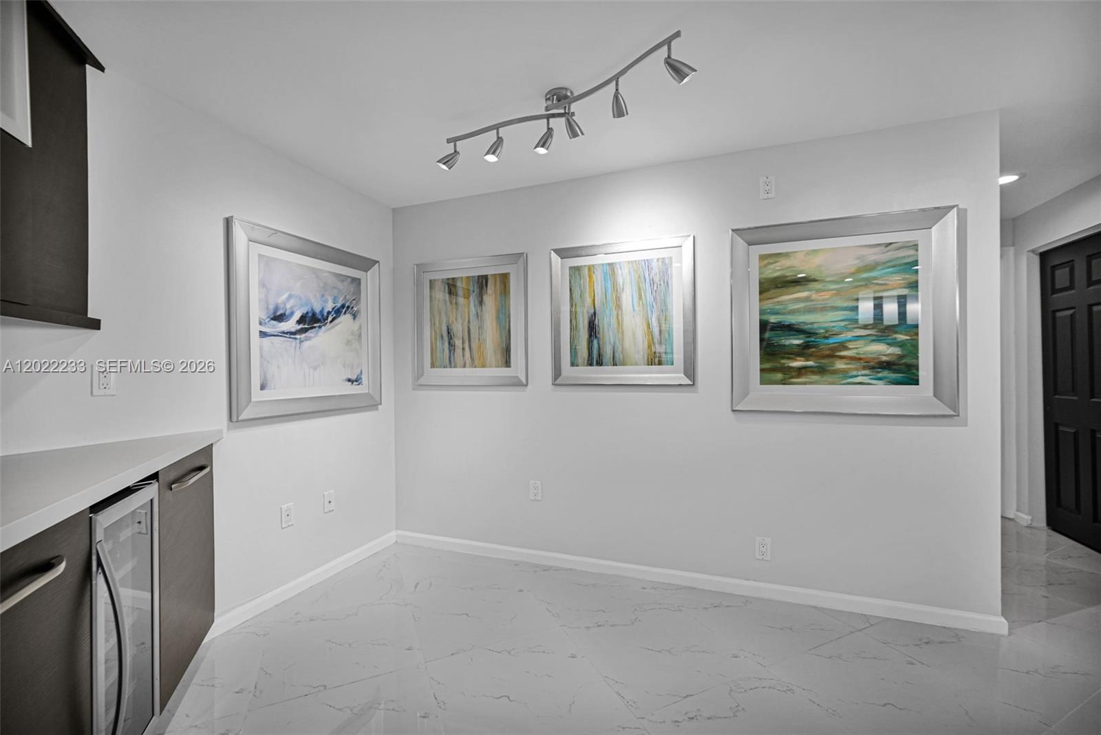 RENAISSANCE ON THE OCEAN - Residential